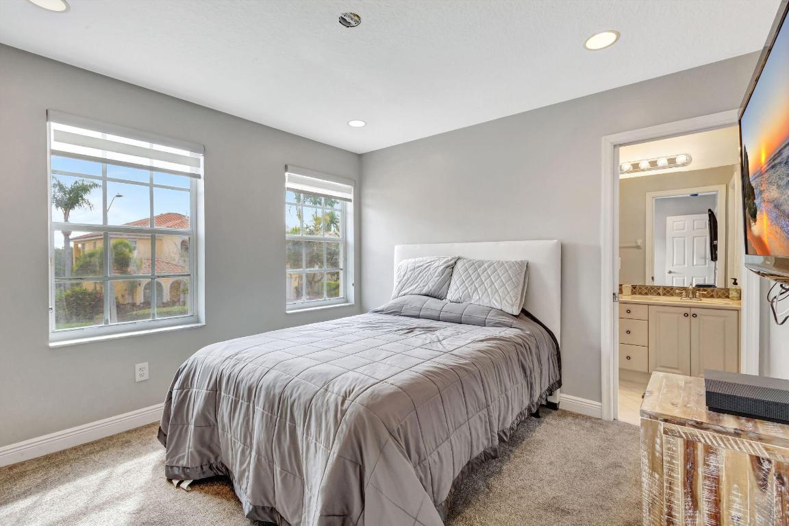 OLYMPIA - Residential Lease