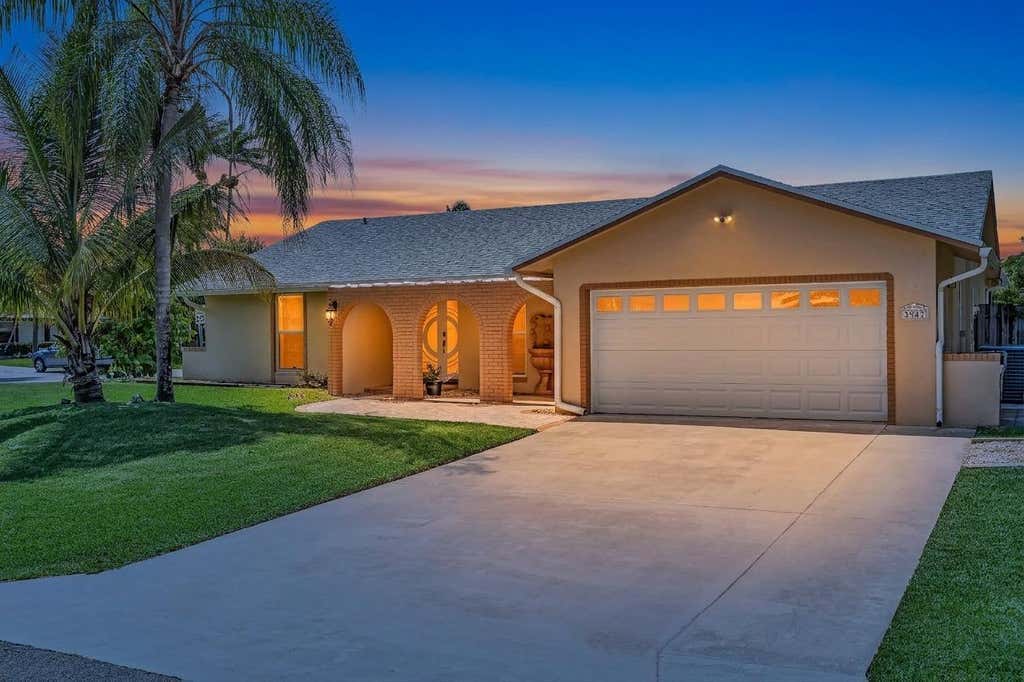 Photo of 3947 NW 22ND Street, Coconut Creek, FL 33066 (MLS # B26060387)