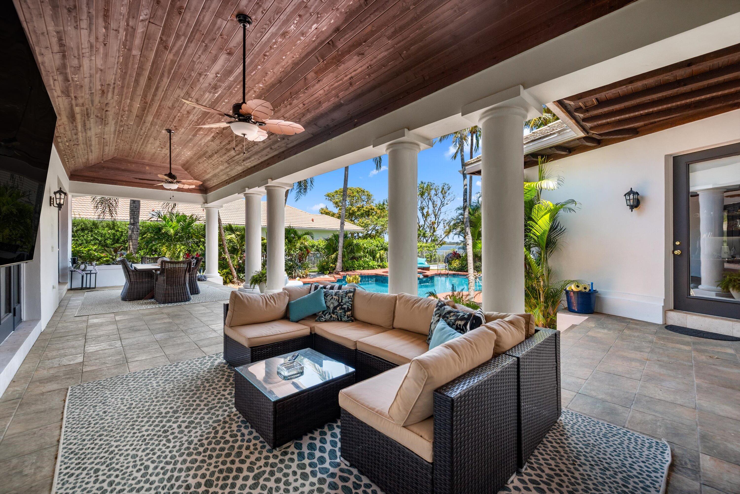 PRESIDENT COUNTRY CLUB PL 4 - Residential