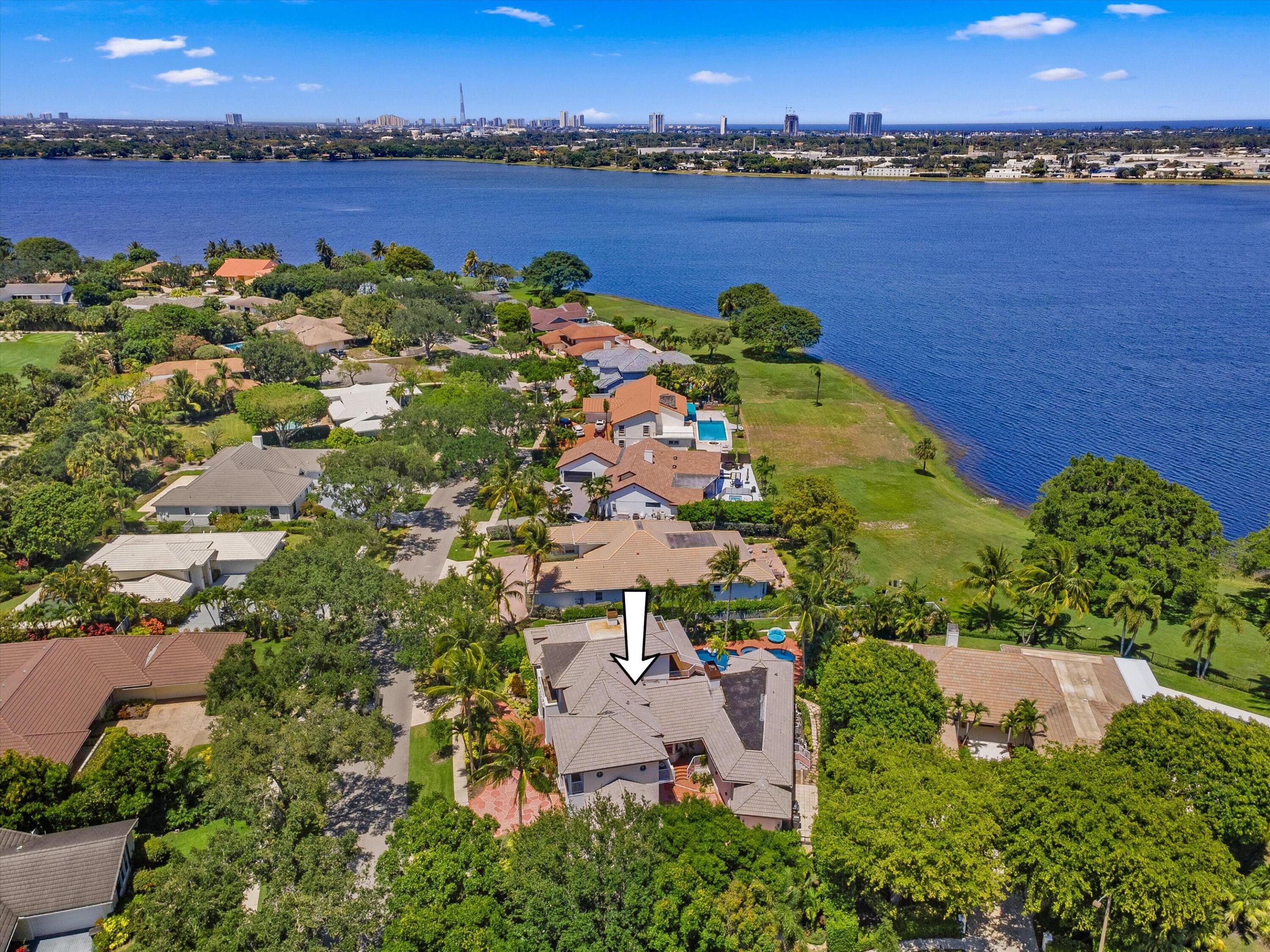 PRESIDENT COUNTRY CLUB PL 4 - Residential