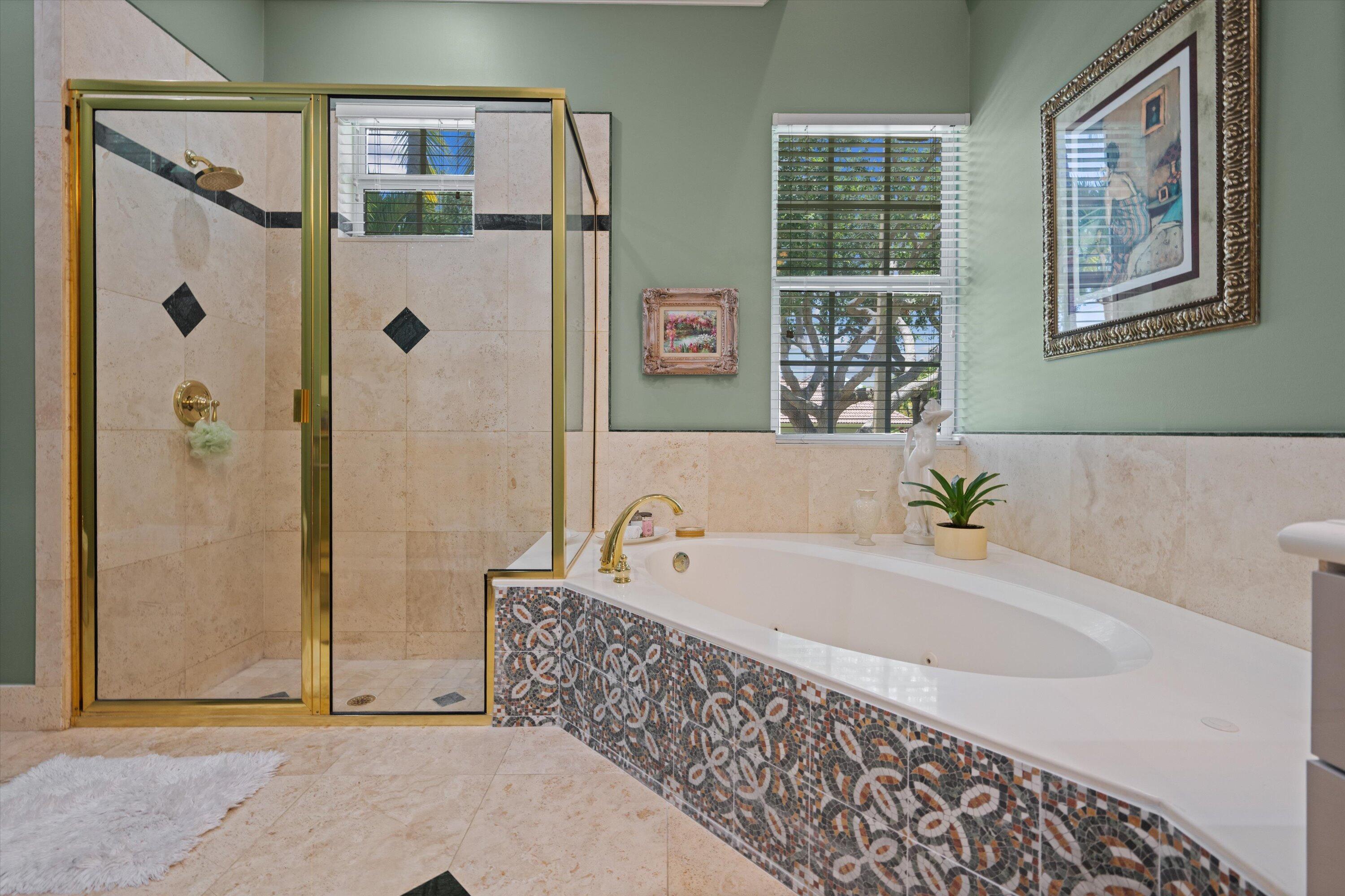 PRESIDENT COUNTRY CLUB PL 4 - Residential