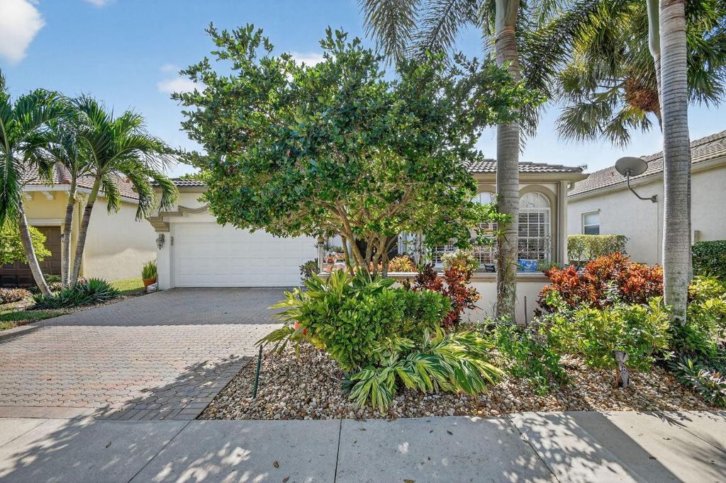 Photo of 9842 Via Elegante, Wellington, FL 33411 (MLS # R11152590)