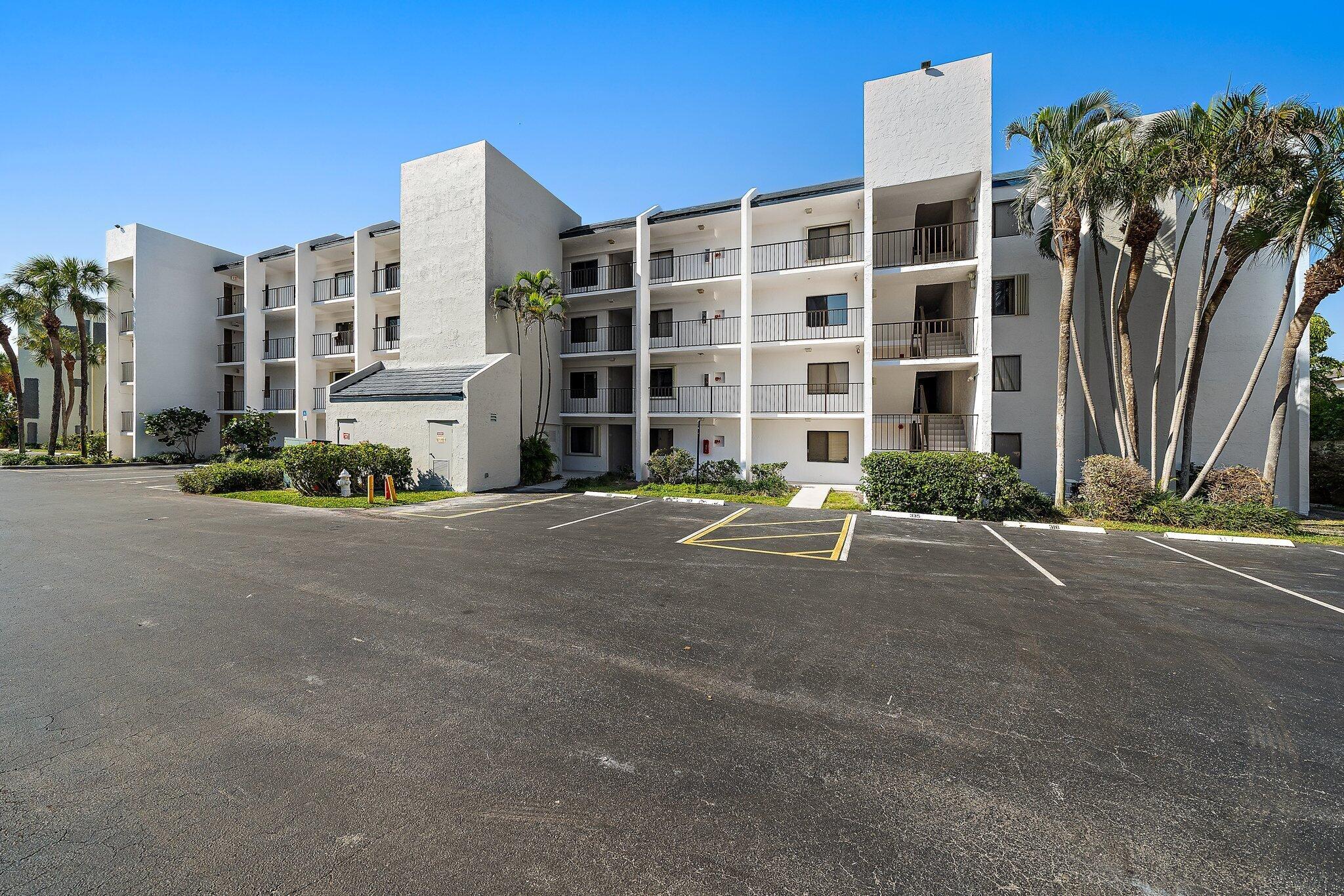 1605 S Us Highway 1 A406