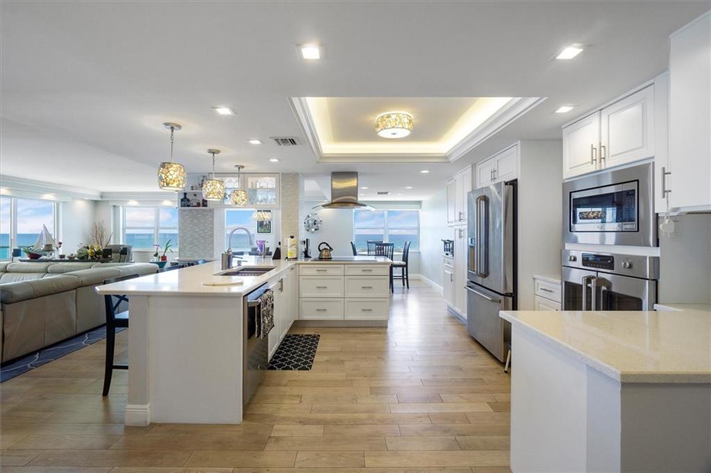 SOUTHPOINT - Residential