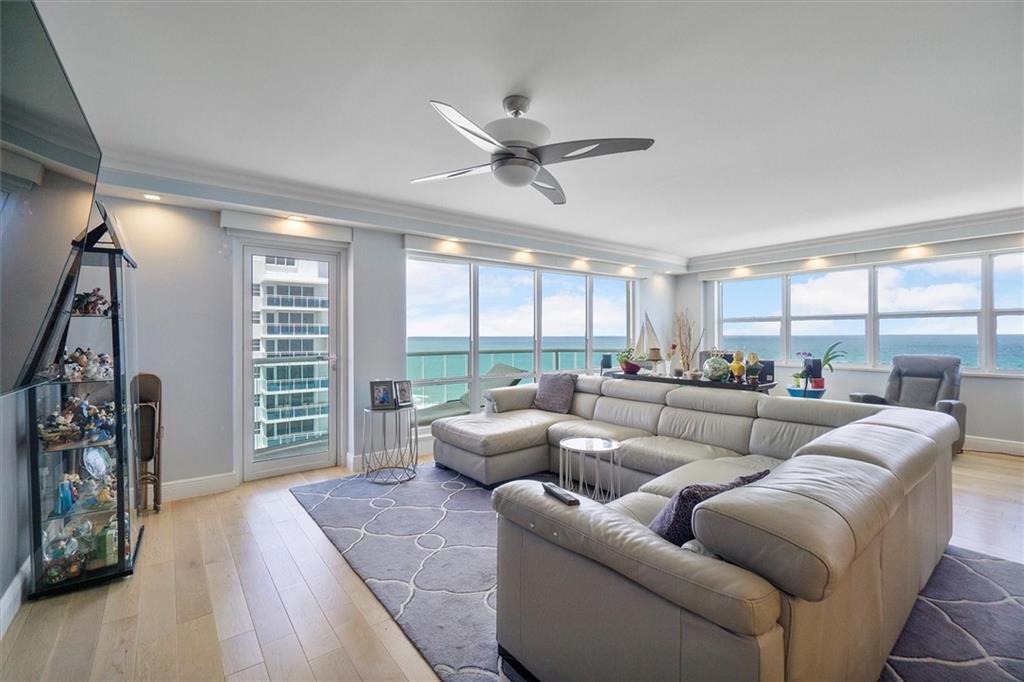 SOUTHPOINT - Residential