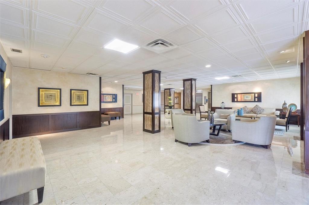 SOUTHPOINT - Residential