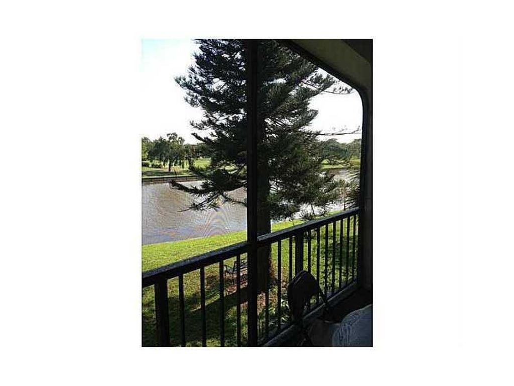 Photo of 3760 Inverrary Drive #2H, Lauderhill, FL 33319 (MLS # F10541105)