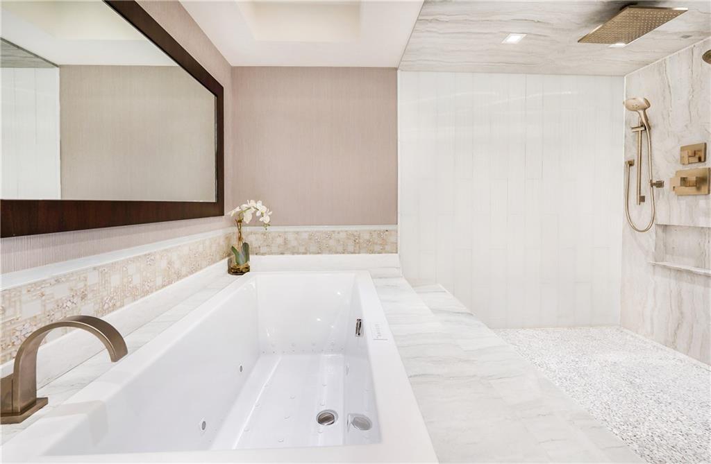 L'Hermitage - Residential