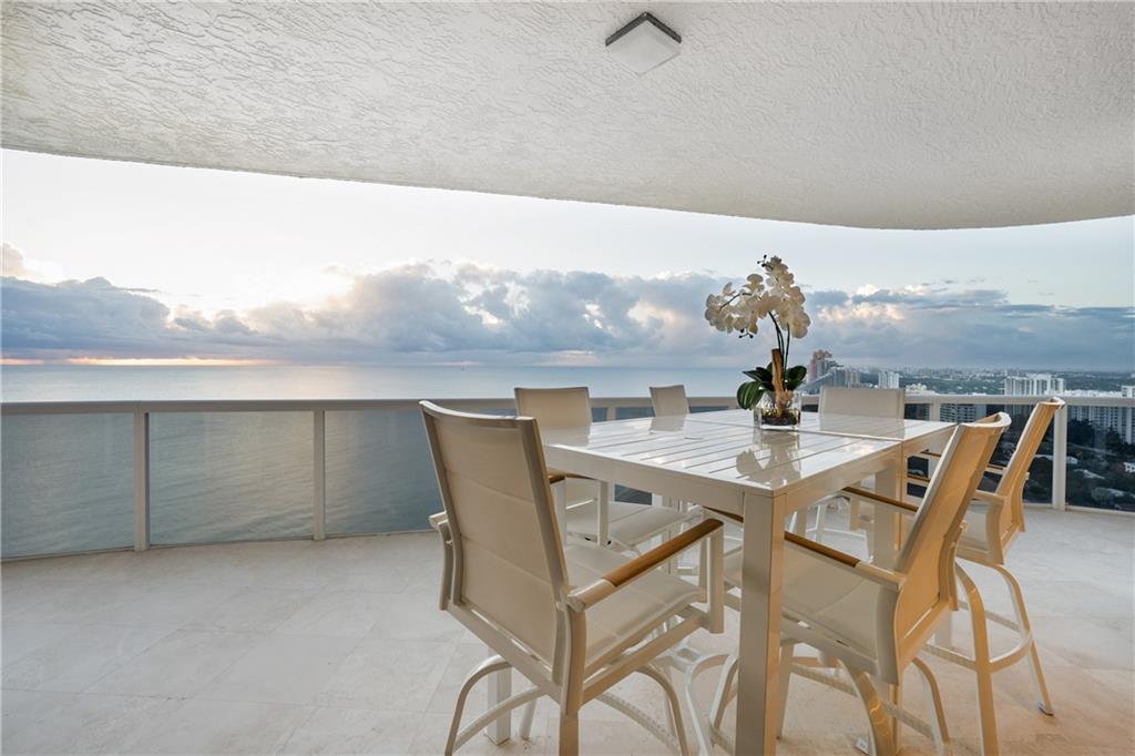 L'Hermitage - Residential