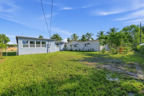 Tiny photo for 3040 NW 8TH Place, Fort Lauderdale, FL 33311 (MLS # B26089160)