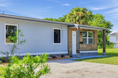 Tiny photo for 3040 NW 8TH Place, Fort Lauderdale, FL 33311 (MLS # B26089160)