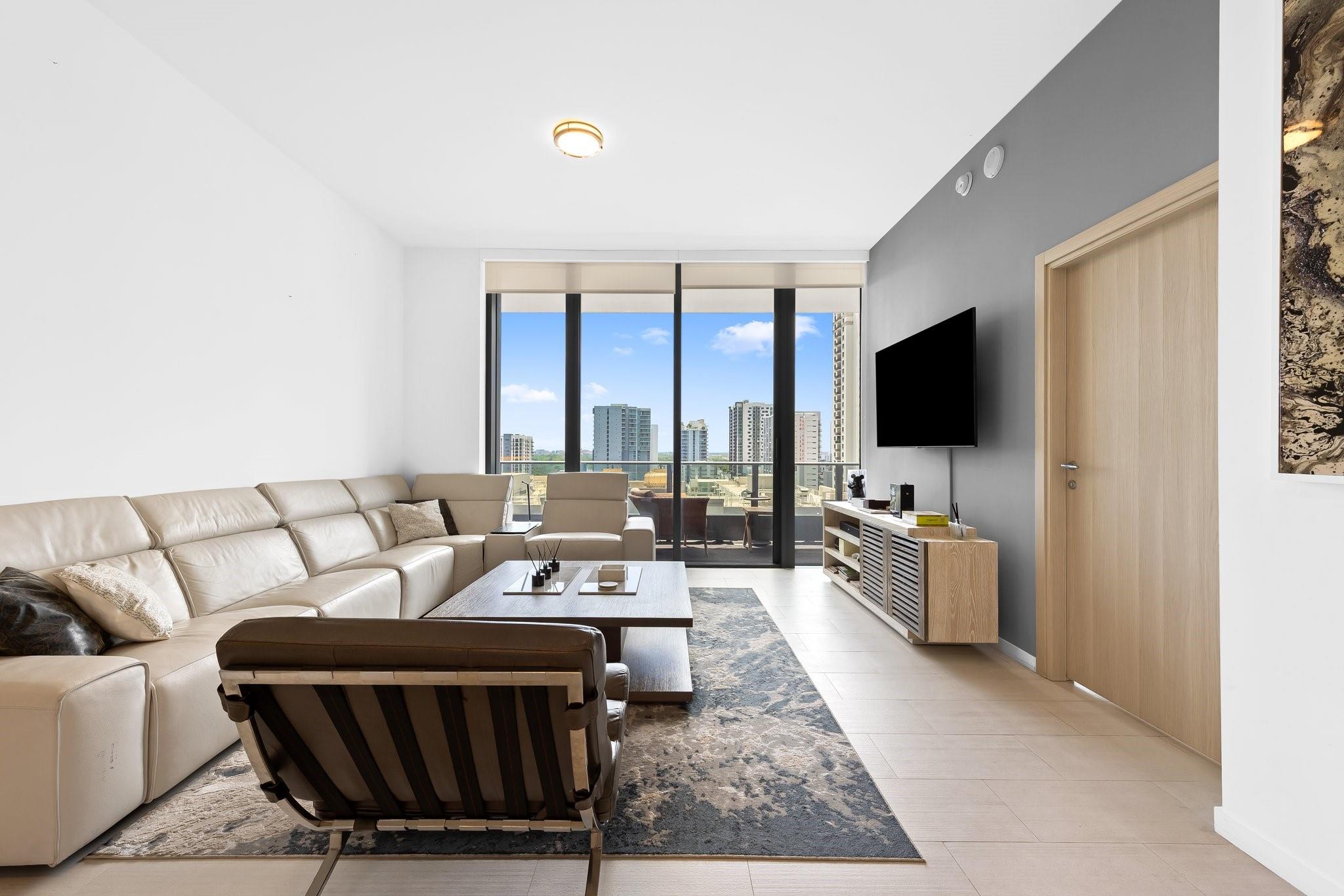 Welcome to Unit 1810 at the prestigious Flatiron Brickell — a rare opportunity to reside on the coveted amenity floor, where elevated living meets effortless convenience. This elegantly furnished 1-bedroom, 1.5-bath residence features soaring ceilings exclusive to select units, creating an open, airy atmosphere flooded with natural light.
Enjoy seamless access to Flatiron’s world-class amenities just steps from your door, including the state-of-the-art fitness center, spa, movie theater, and resort-style pool. The interior showcases Italian finishes, sleek Miele appliances, custom cabinetry, and a spacious layout ideal for modern living.
Located in the heart of Brickell, you’re moments from top-tier dining, luxury shopping, and the best of Miami’s vibrant urban lifestyle.