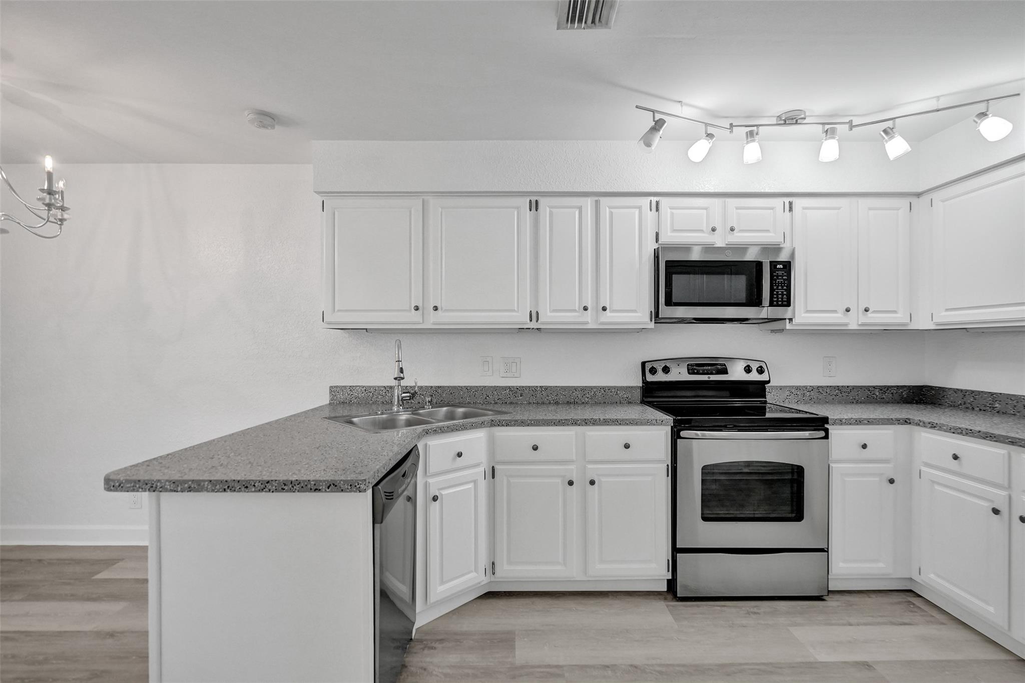 Eagles Nest - Residential