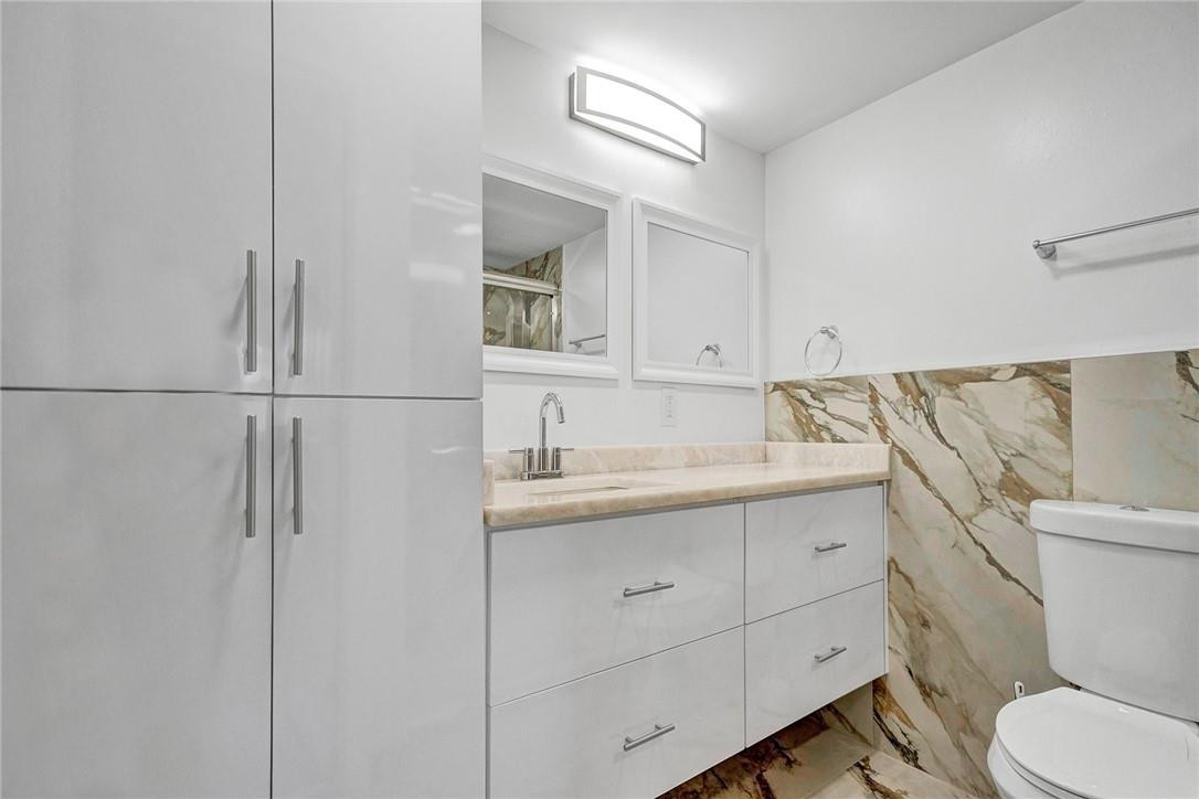 NO 34 PALM-AIRE COUNTRY CLUB - Residential Lease