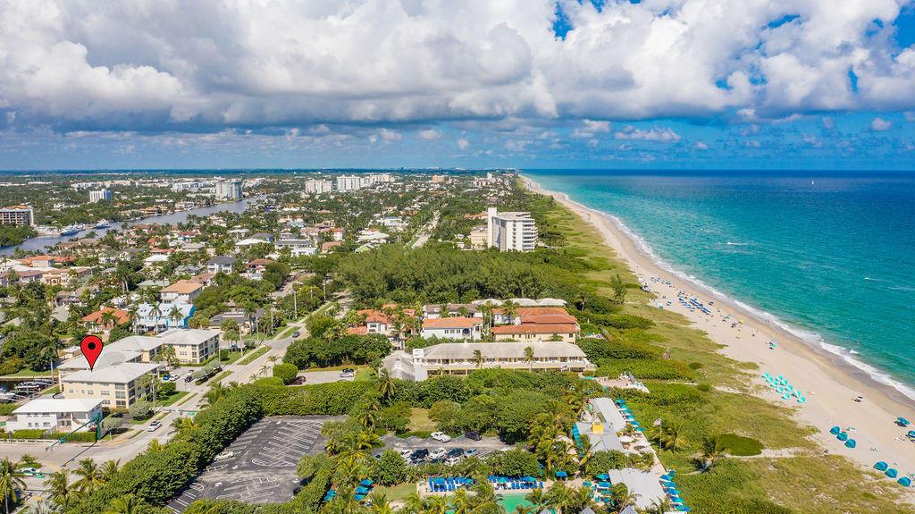 DELHAVEN CONDO - Residential Lease