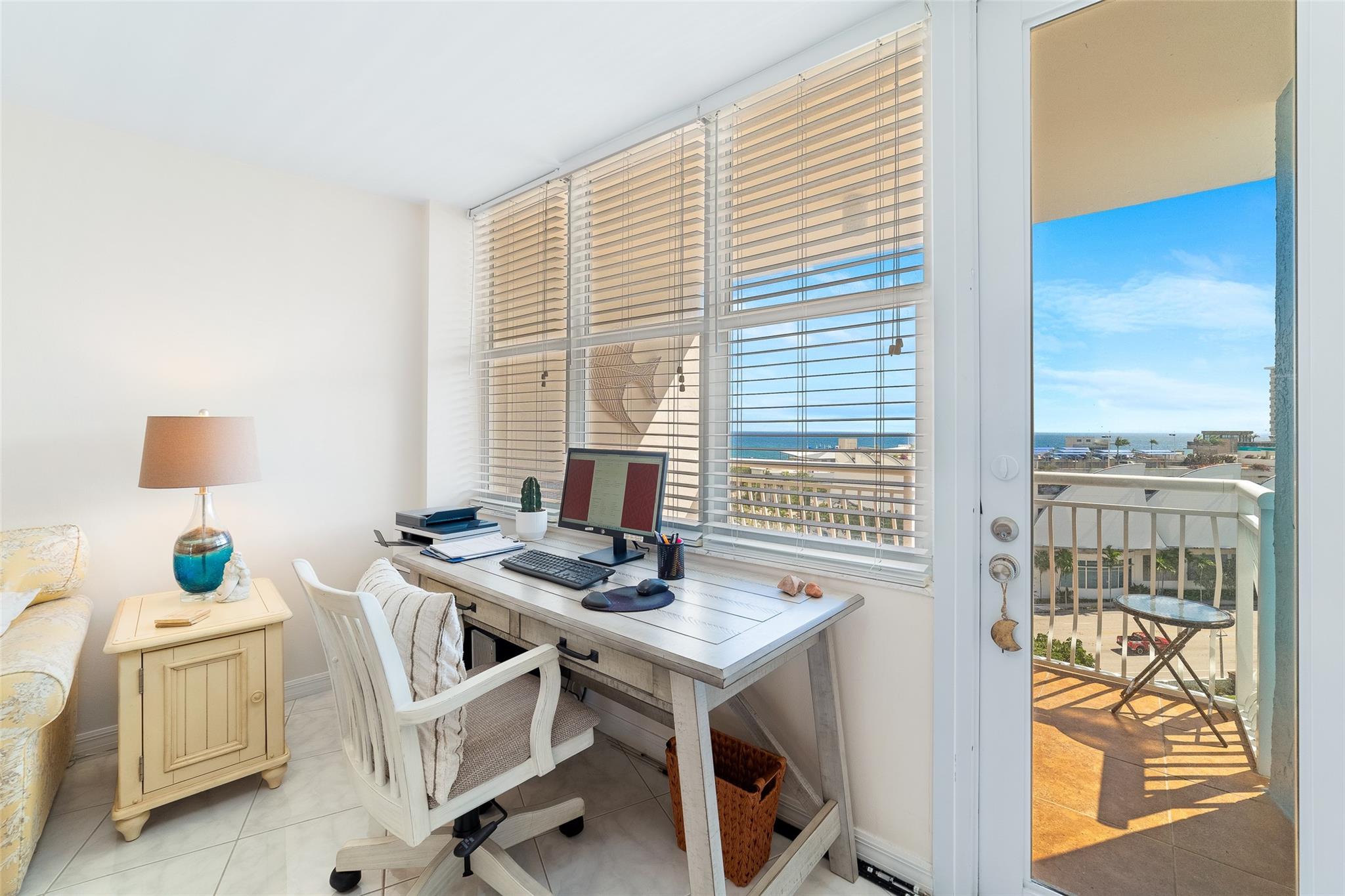 301 N Ocean Blvd 908