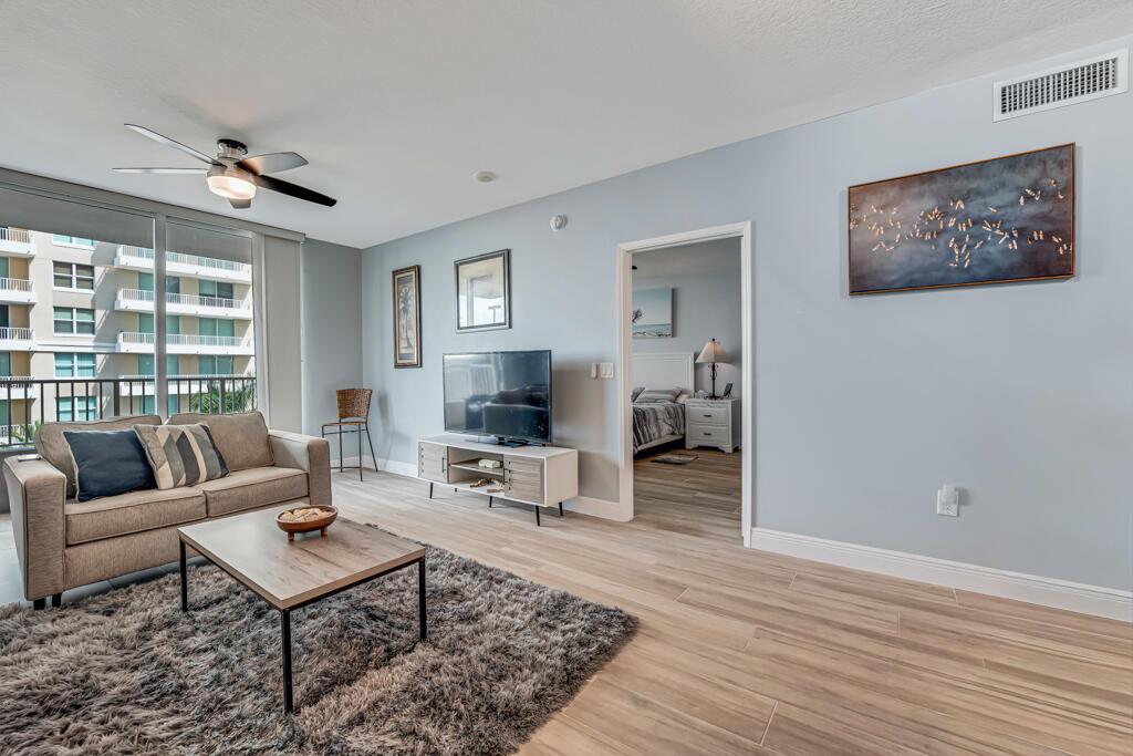 MARINA VILLAGE AT BOYNTON - Residential Lease