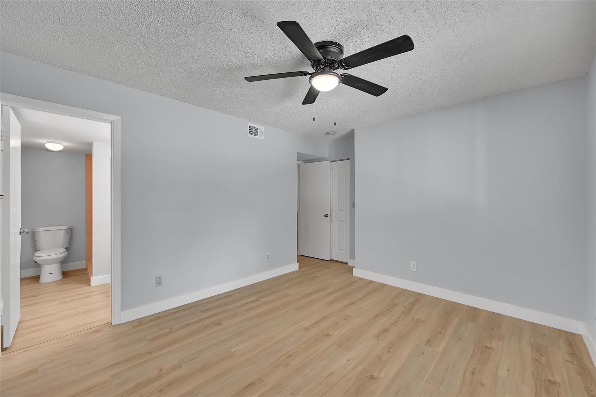 THE COLONNADES CONDO - Residential