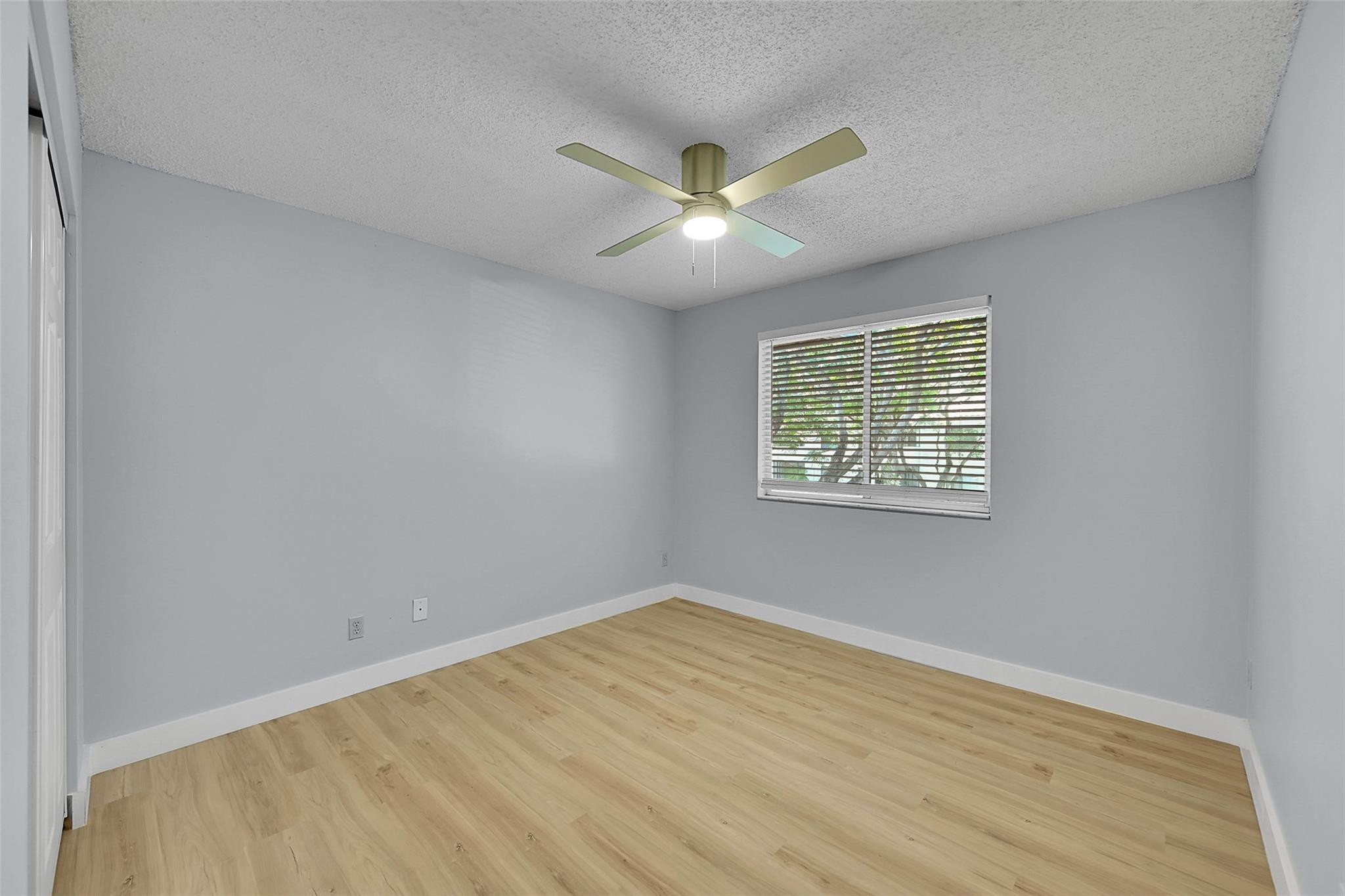 THE COLONNADES CONDO - Residential