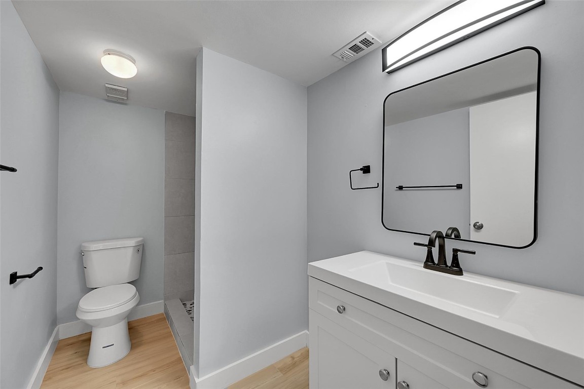 THE COLONNADES CONDO - Residential