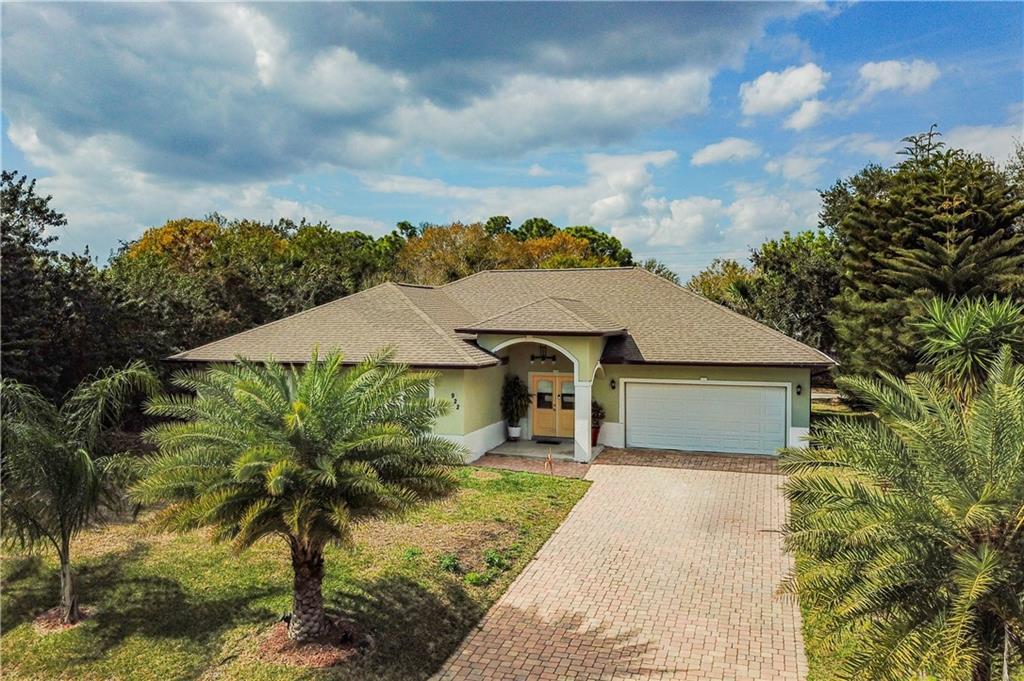 SEBASTIAN HIGHLANDS UNIT 8 - Residential