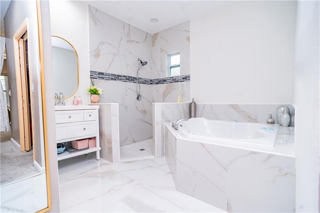 SEBASTIAN HIGHLANDS UNIT 8 - Residential