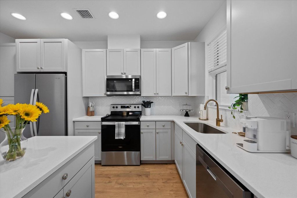 Photo of 16457 Rialto Court, Westlake, FL 33470 (MLS # R11004262)