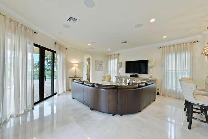 ROYAL PALM POLO PLAT - Residential Lease