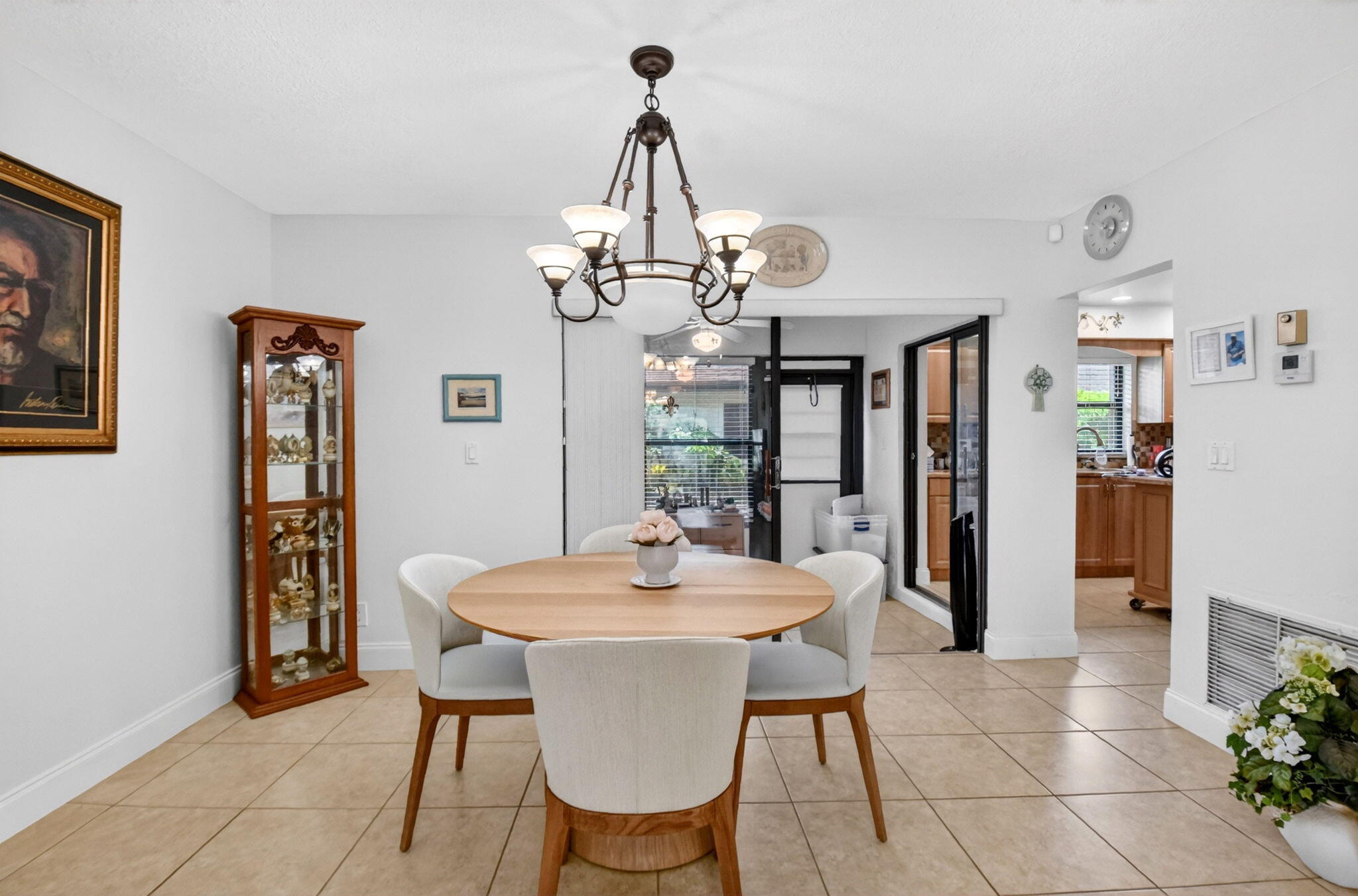 GREENTREE VILLAS CONDO - Residential