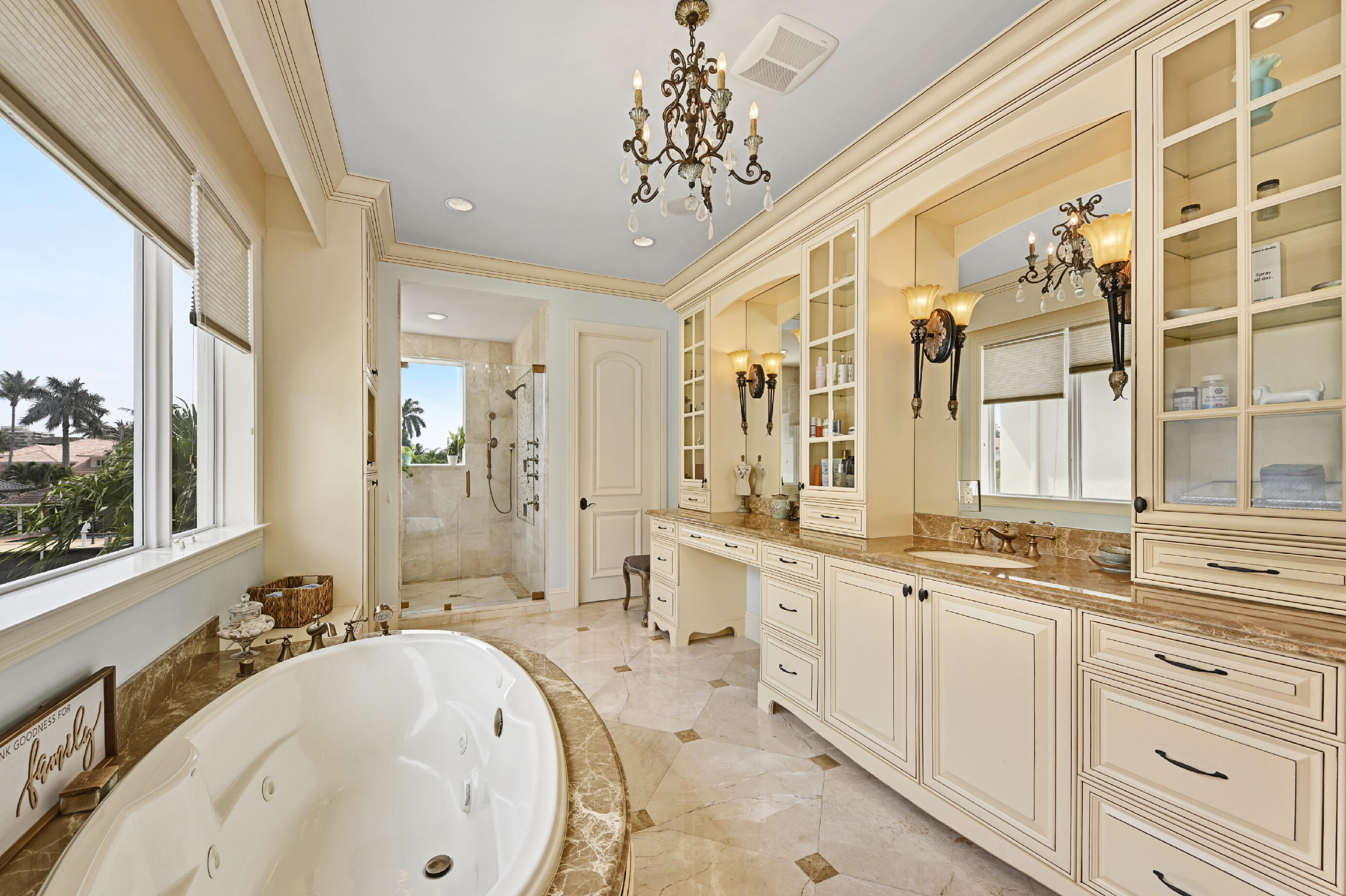 TROPIC ISLE 3RD SEC - Residential