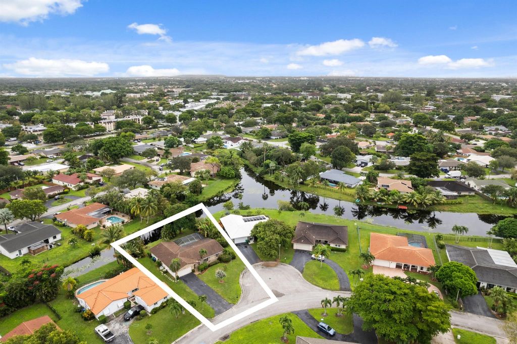 Photo of 8675 NW 28th Drive, Coral Springs, FL 33065 (MLS # R11134473)