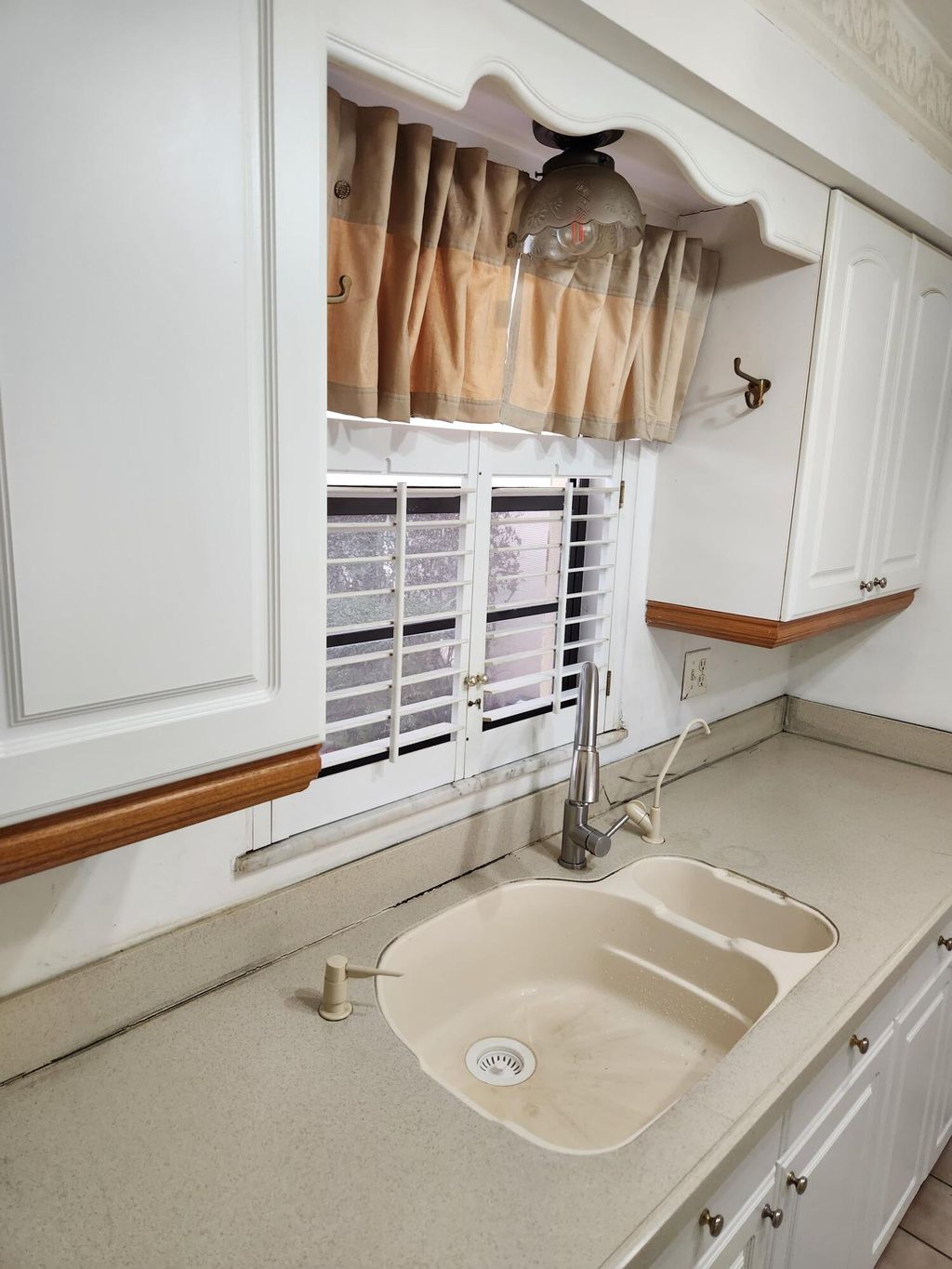 Photo of 2050 Oleander Boulevard #2105, Fort Pierce, FL 34950 (MLS # R11018148)