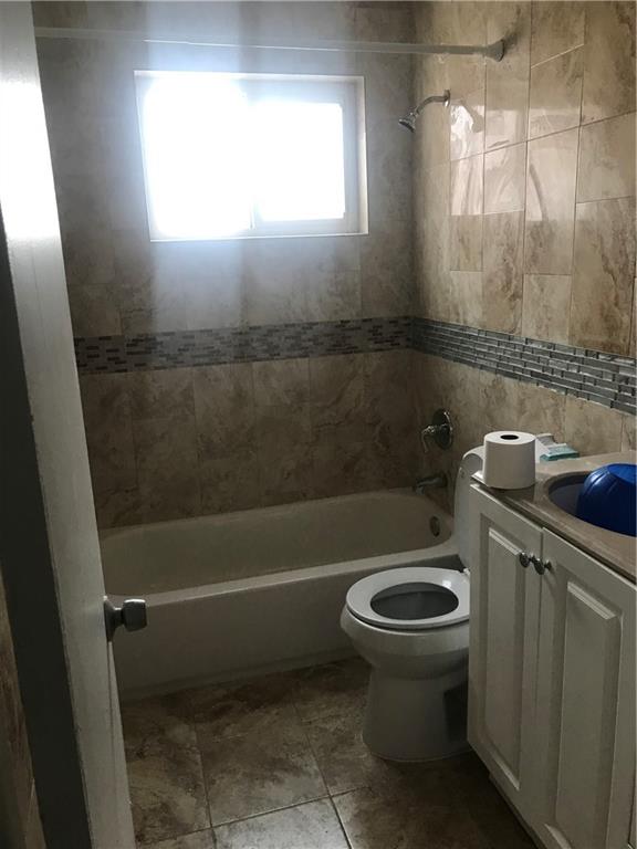 Ives Estates Sec 03 - Residential Lease