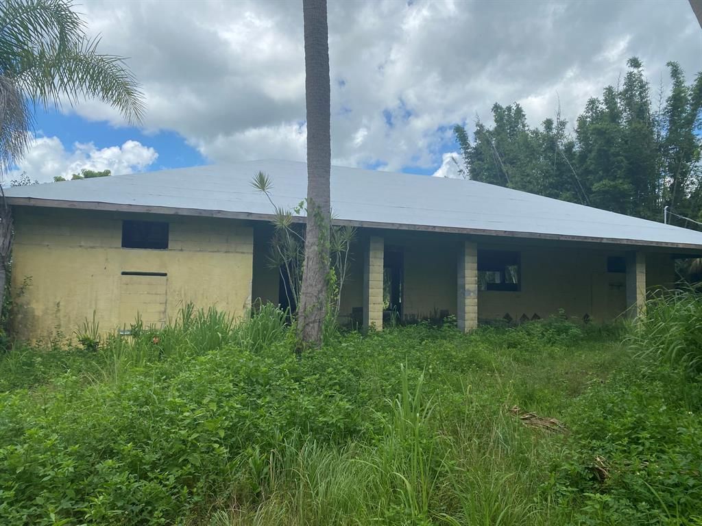 Photo of 2599 Seminole, Fort Pierce, FL 34951 (MLS # R10739781)