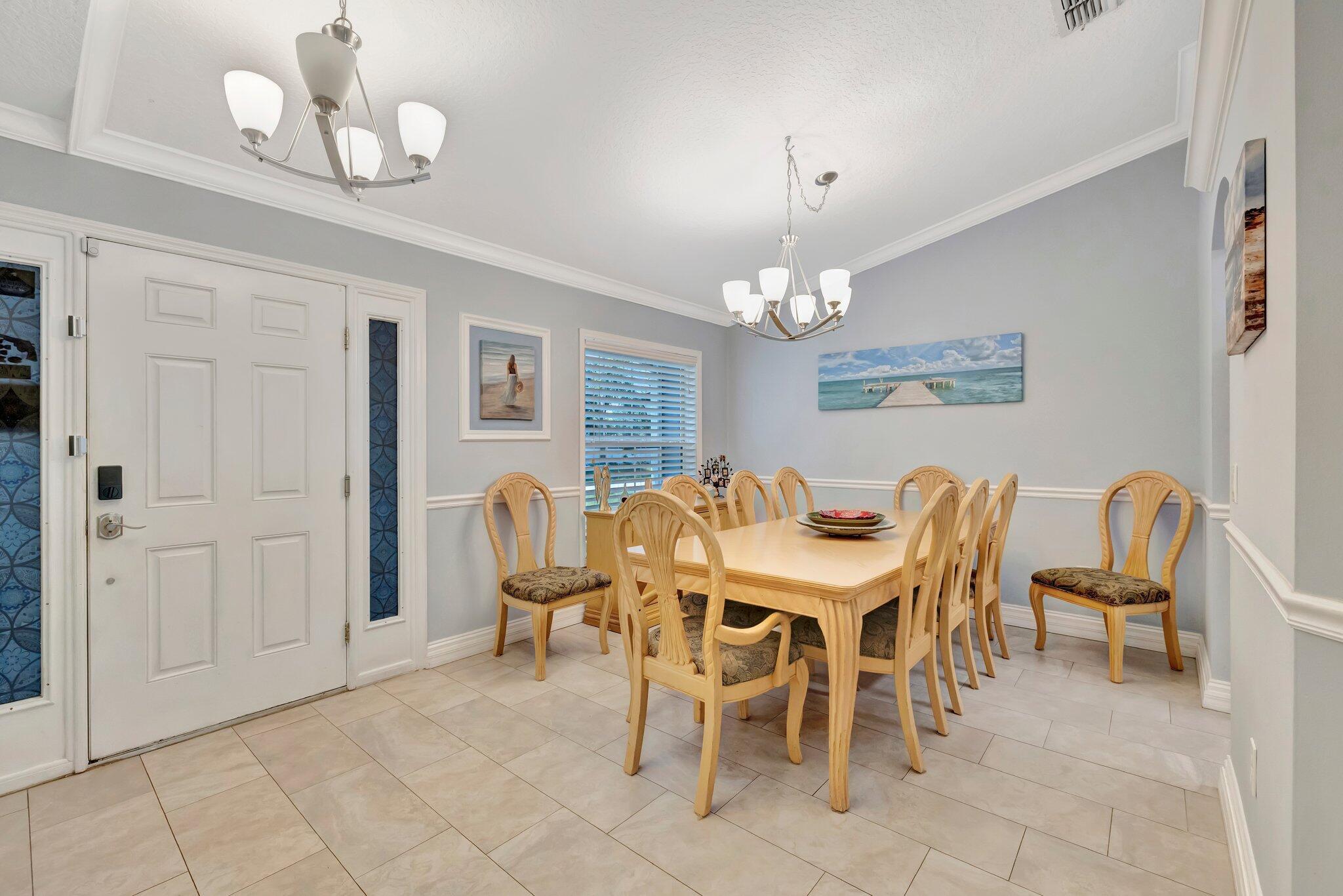 881 SW College Park Road