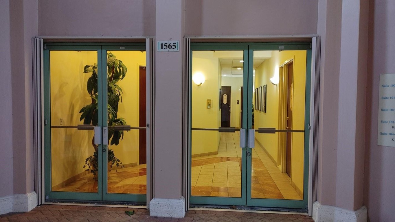 1565 N Park Drive 104