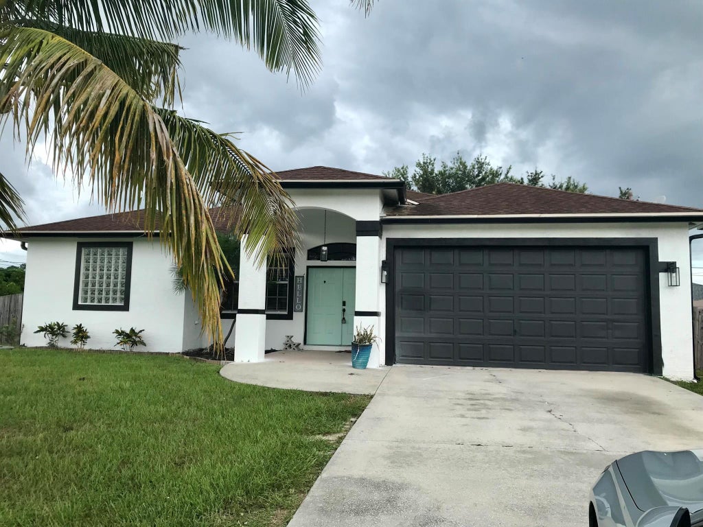Photo of 949 SW Gwendolen Terrace, Port Saint Lucie, FL 34953 (MLS # R11019824)