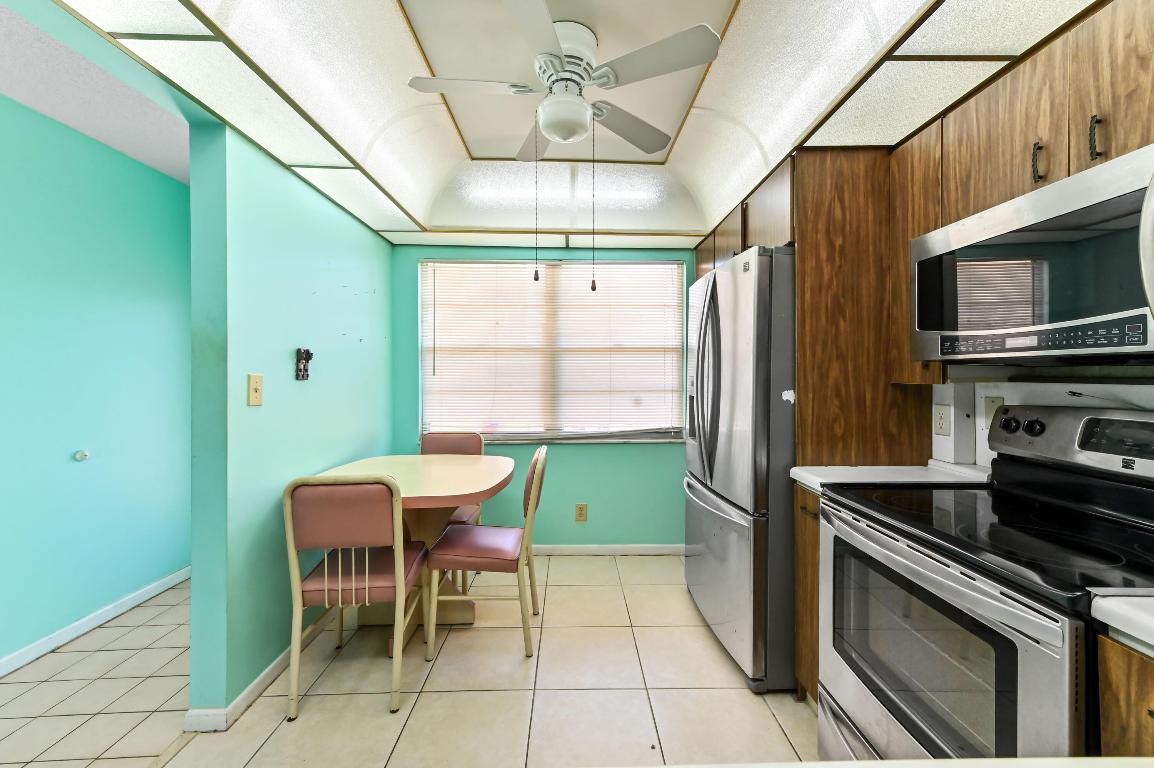 WYNMOOR VILLAGE - Residential