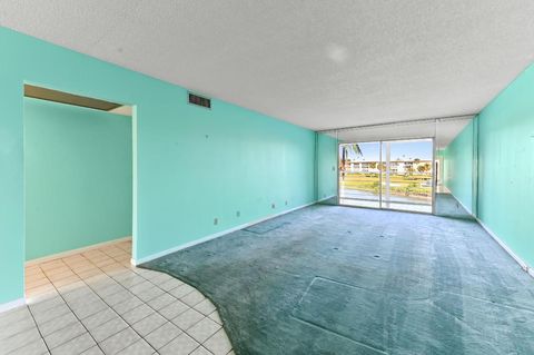 Tiny photo for 2905 Victoria Place #K3, Coconut Creek, FL 33066 (MLS # R11156120)