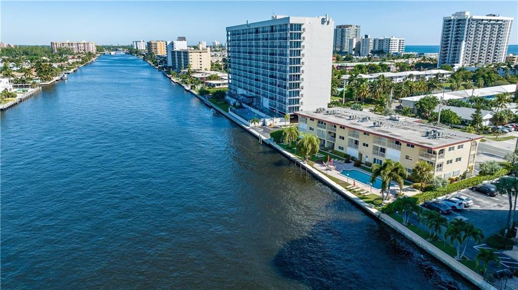 CAMERON CONDO - Residential Lease