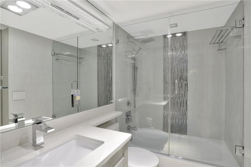 CAMERON CONDO - Residential Lease