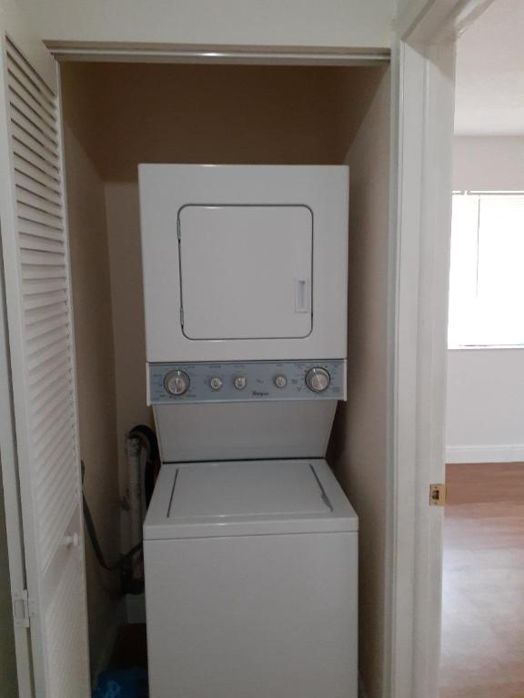 QUAIL HOLLOW CONDO - Residential