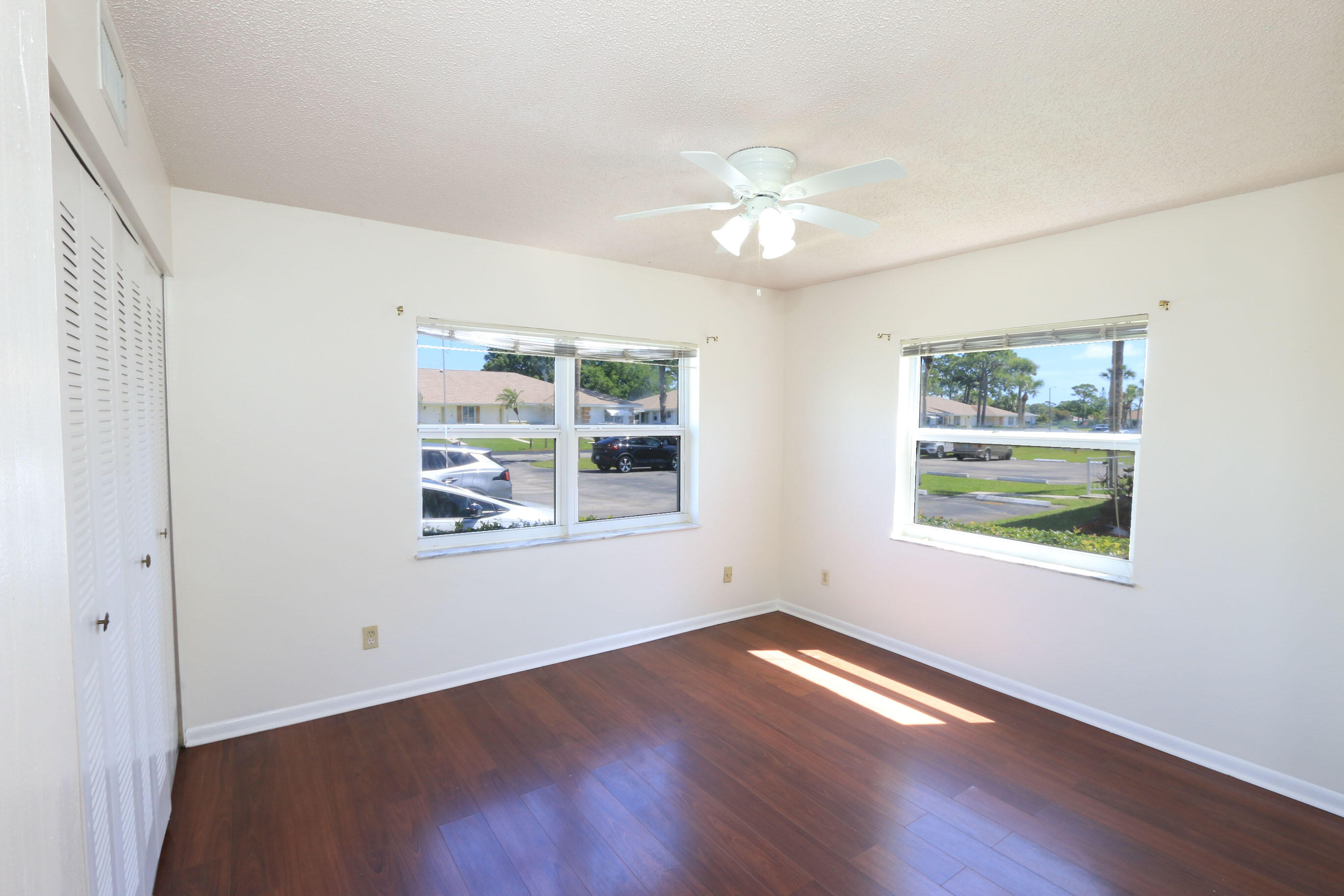 HIGH POINT OF FORT PIERCE CONDOMINIUM SECTION 3 - Residential