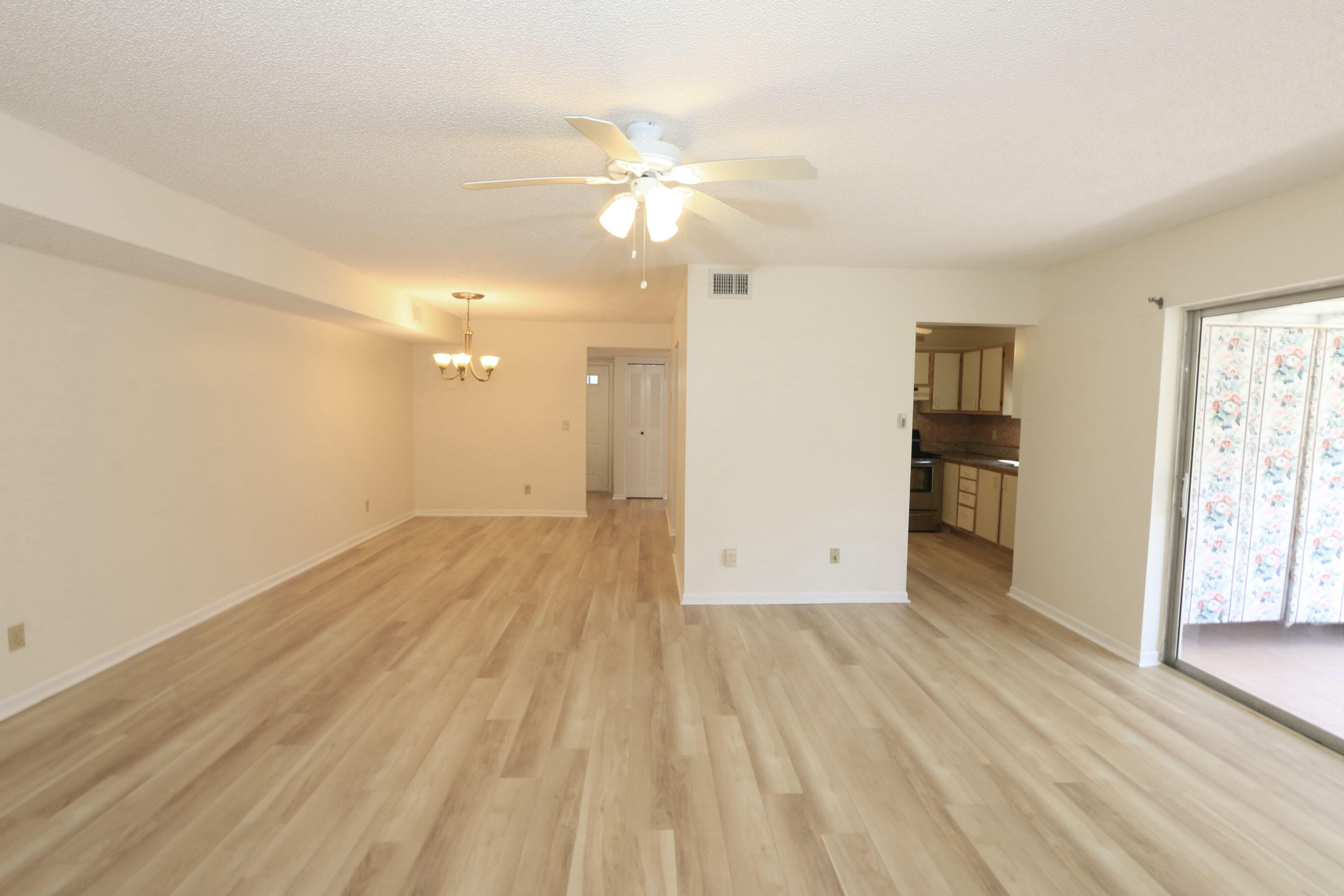 HIGH POINT OF FORT PIERCE CONDOMINIUM SECTION 3 - Residential