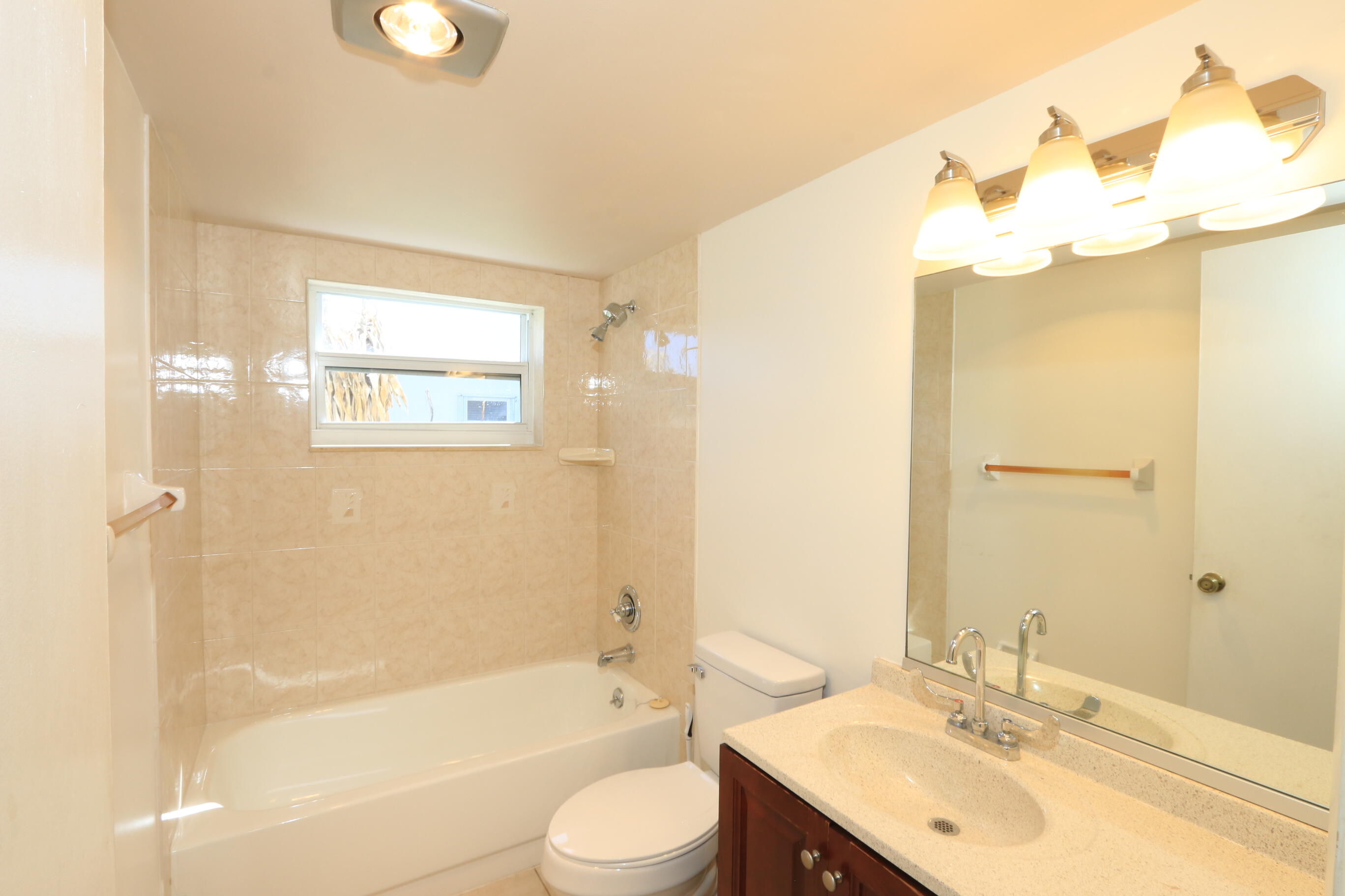 HIGH POINT OF FORT PIERCE CONDOMINIUM SECTION 3 - Residential