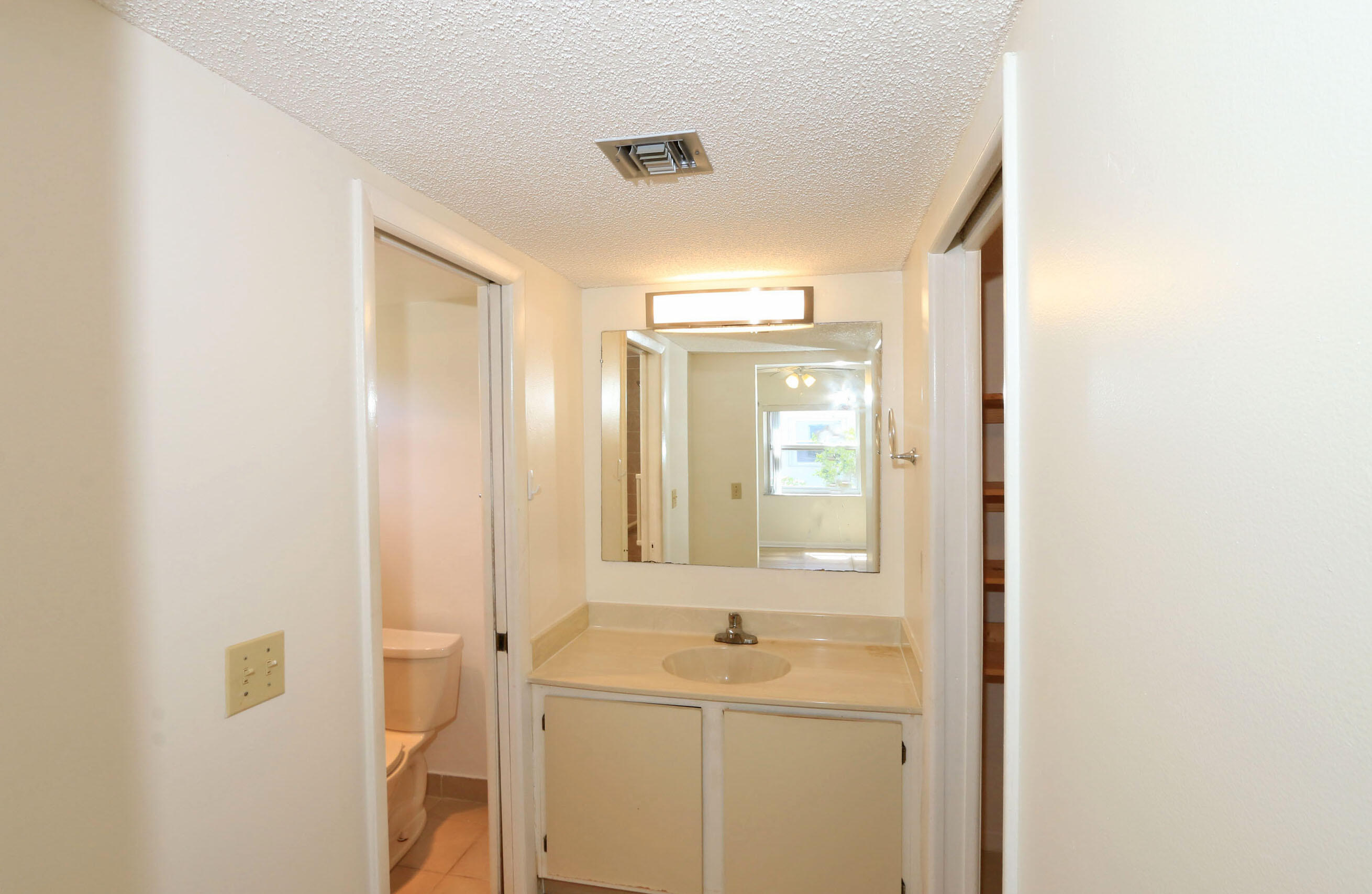 HIGH POINT OF FORT PIERCE CONDOMINIUM SECTION 3 - Residential