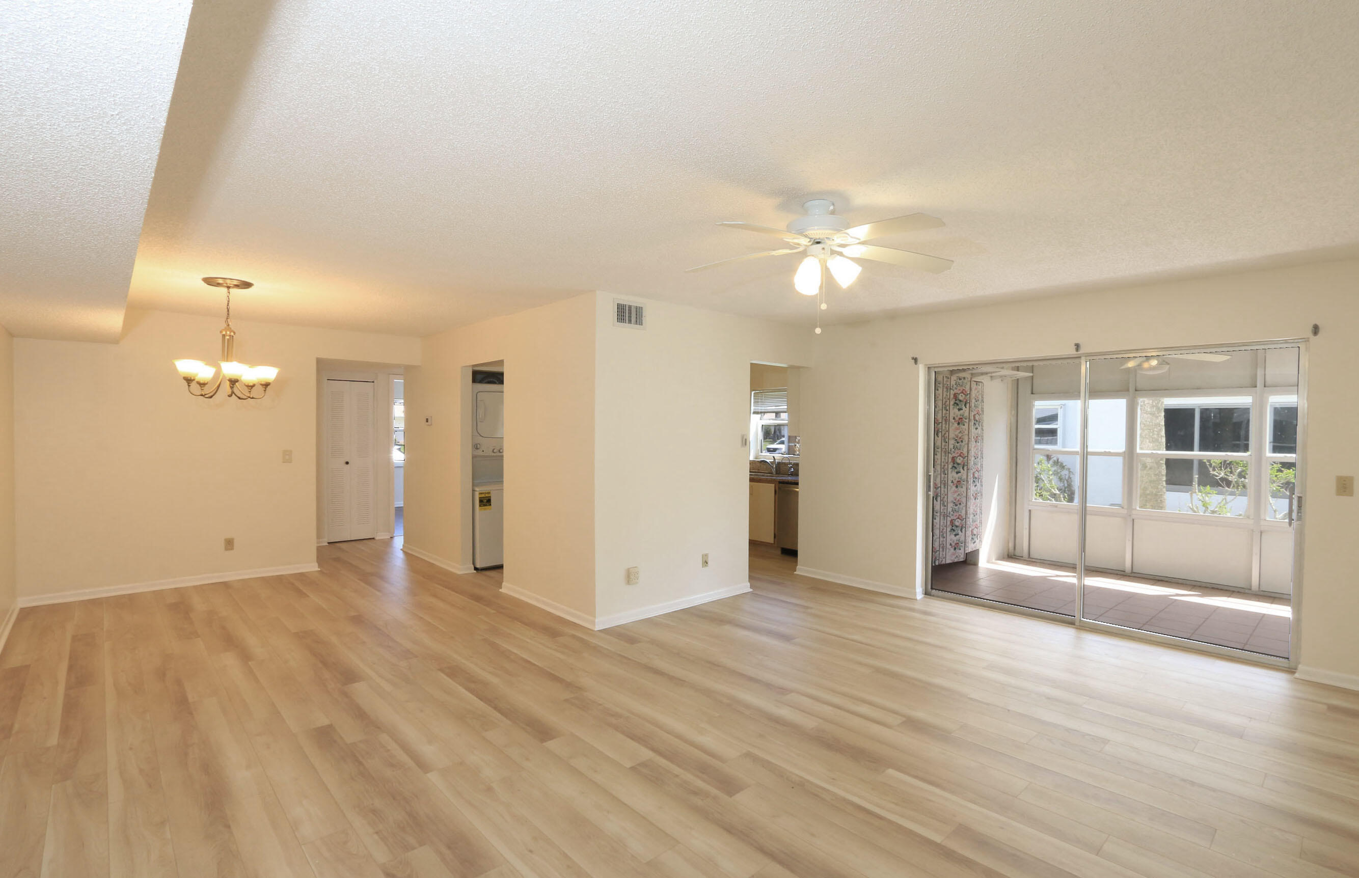 HIGH POINT OF FORT PIERCE CONDOMINIUM SECTION 3 - Residential