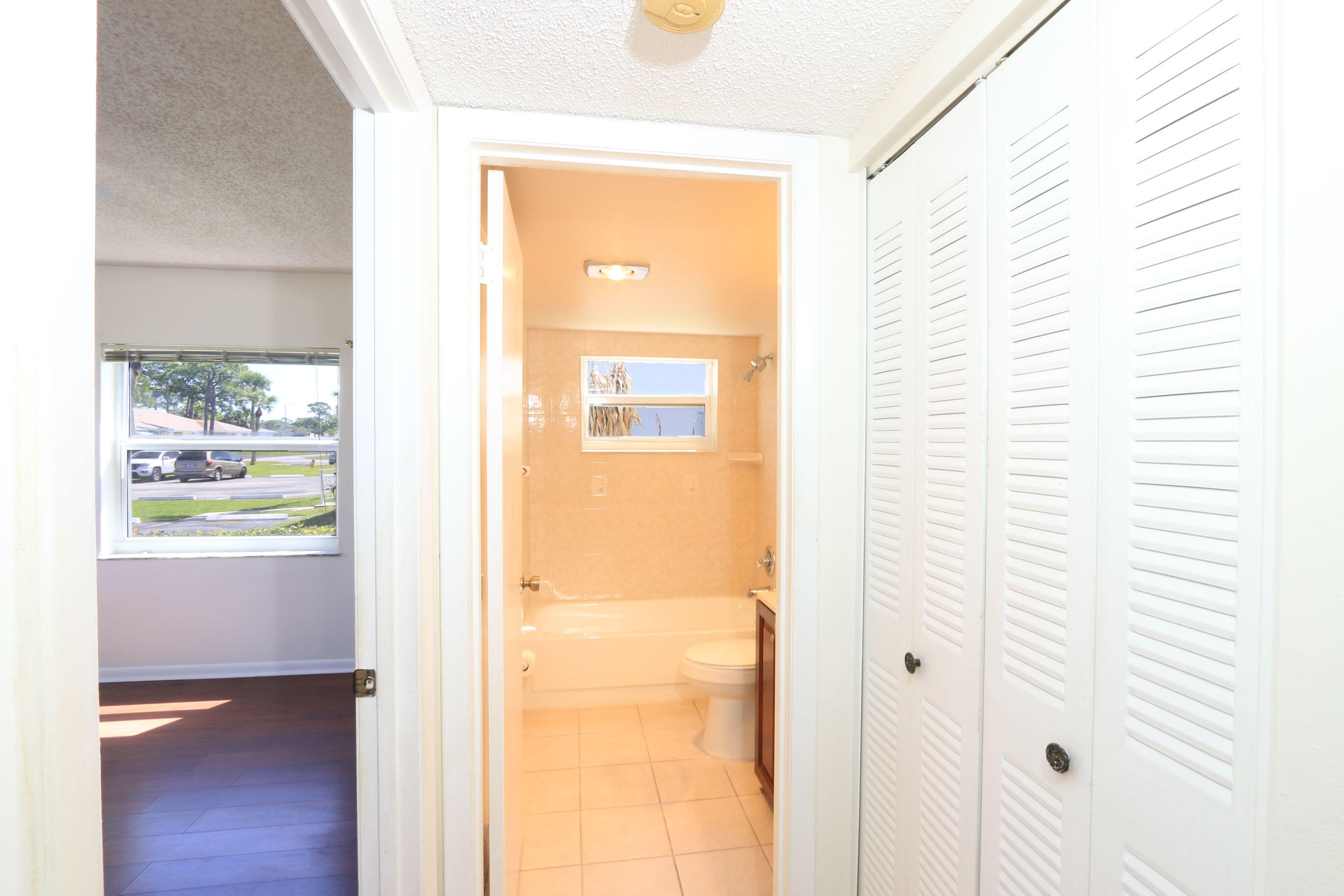 HIGH POINT OF FORT PIERCE CONDOMINIUM SECTION 3 - Residential