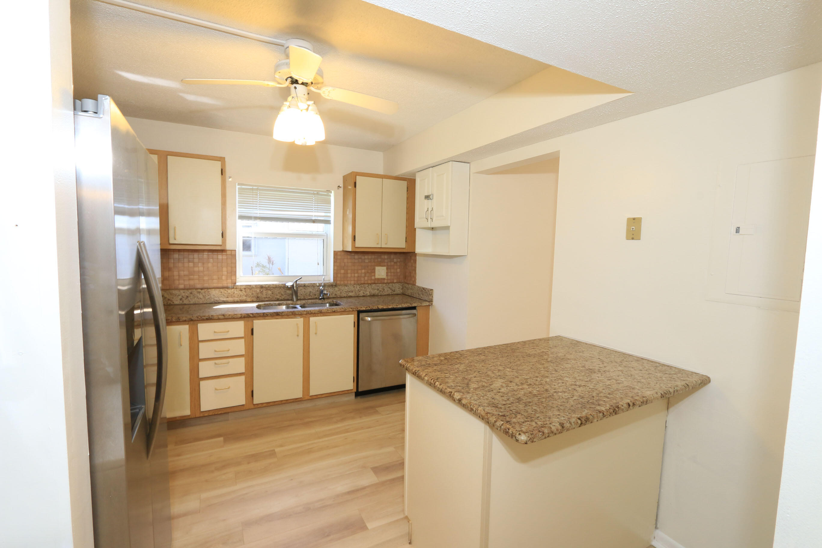 HIGH POINT OF FORT PIERCE CONDOMINIUM SECTION 3 - Residential