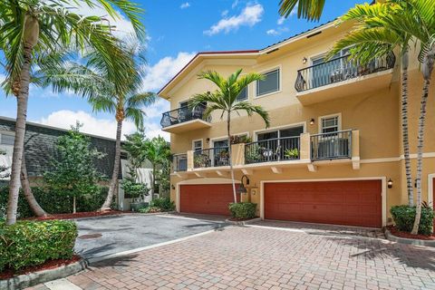 A home in Lake Worth Beach